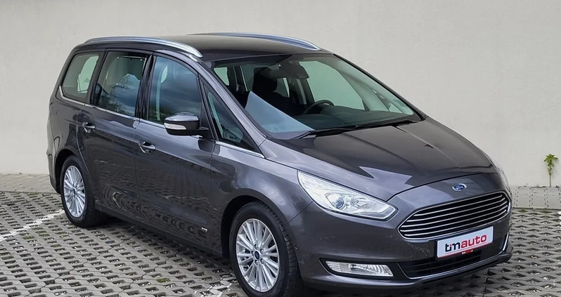 Ford Galaxy cena 98277 przebieg: 124000, rok produkcji 2016 z Zakroczym małe 704